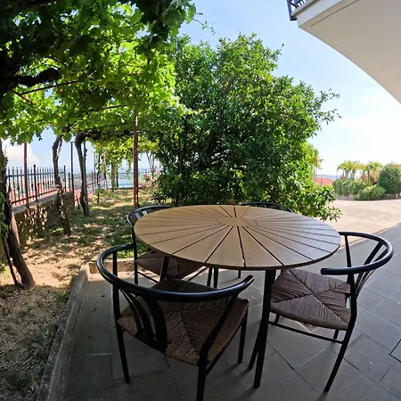 Apartment Garden